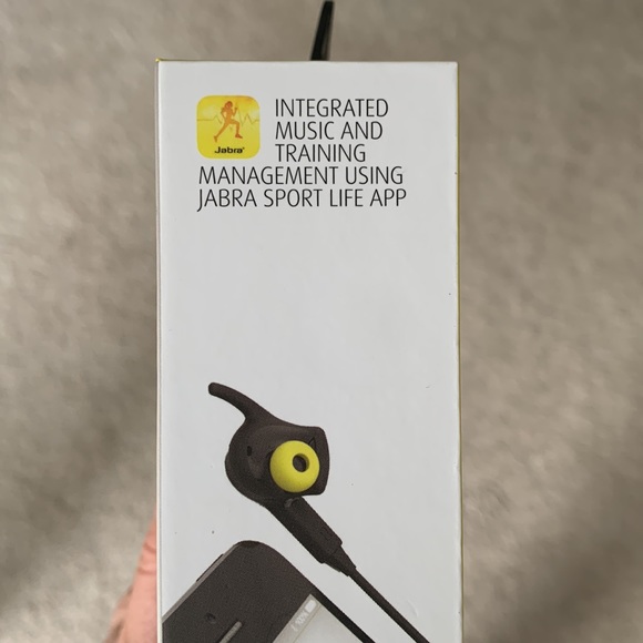 Jabra Sport Pulse wireless buds - Picture 5 of 5